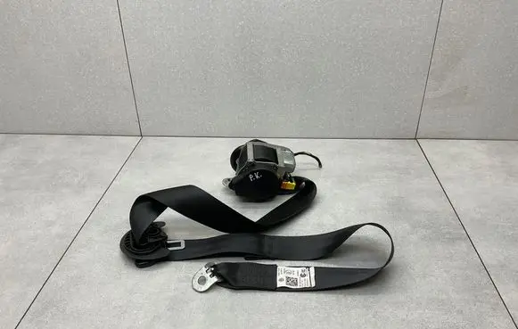 Volkswagen Sharan Front seatbelt 7N2857705