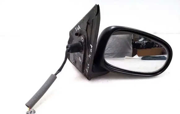 Nissan Almera Tino Front door electric wing mirror 