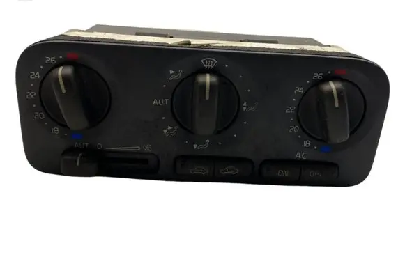 Volvo V70 Climate control unit 9171799