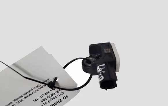 Volvo V60 Airbag deployment crash/impact sensor 31334336
