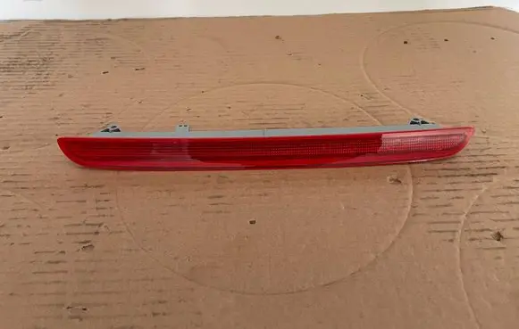 Audi A3 S3 A3 Sportback 8P Third/center stoplight 8p4945097a 8p4945097