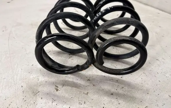 Infiniti QX30 Rear coil spring 550205DL0A