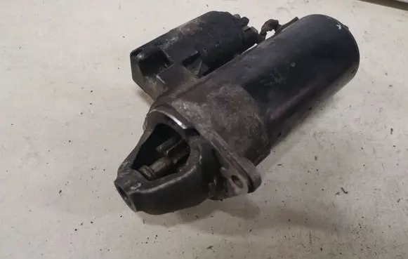 Mercedes-Benz A W168 Starter motor 0001115008 0051511601