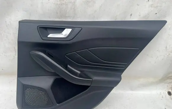 Ford Focus Coupe rear side trim panel JX7BA27406BC