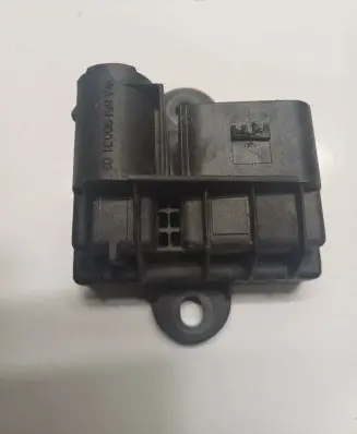 Mercedes-Benz E A207 Glow plug pre-heat relay A6519003103