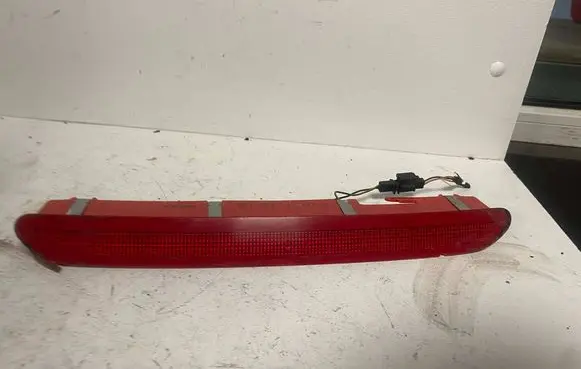 Volkswagen Golf V Third/center stoplight 1K6945097B
