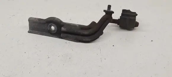 BMW Z4 E89 Muffler mount bracket/holder 7586734