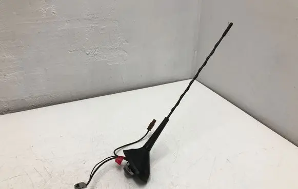 Nissan Juke I F15 Aerial GPS antenna 26R023002