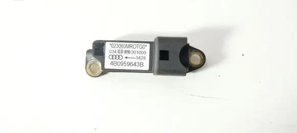 Audi A6 S6 C5 4B Airbag deployment crash/impact sensor 4B0959643B