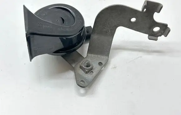 Porsche Cayenne (92A) Horn signal 001157 7p5951186C 7p5951183E