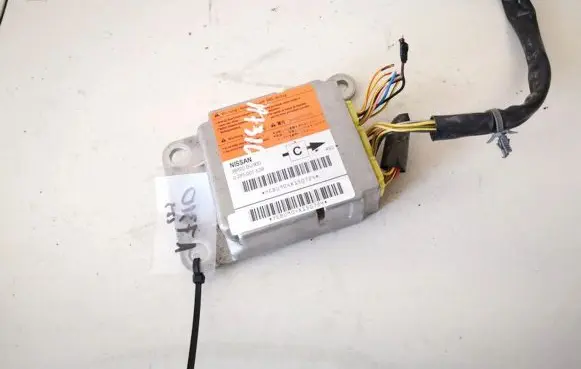 Nissan Almera Tino Airbag control unit/module 98820bu900 0285001639