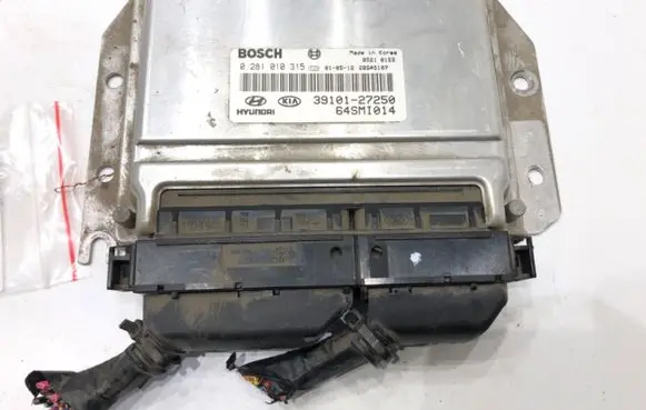 Hyundai Santa Fe Engine control unit/module ECU 39101-27250