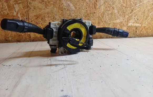 Hyundai Santa Fe Wiper turn signal indicator stalk/switch DE0S0354383