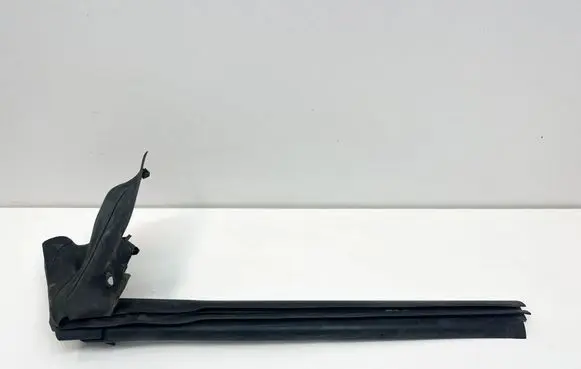 Mercedes-Benz SL R231 Rear door rubber seal (on body) A2316730265 2316730265