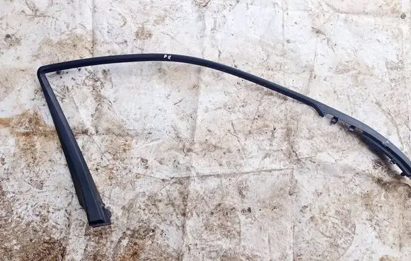 Mercedes-Benz E W211 Other front door trim element A2117250171