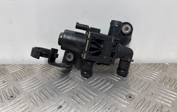 Alfa Romeo Giulia Electric auxiliary coolant/water pump 50533799