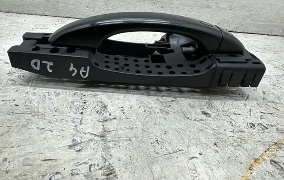 Audi A4 S4 B8 8K Rear door exterior handle 8T0837886B