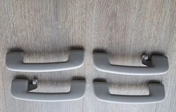 Nissan X-Trail T33 A set of handles for the ceiling 235102
