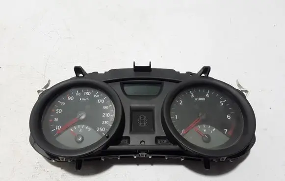 Renault Megane II Speedometer (instrument cluster) 8200399692