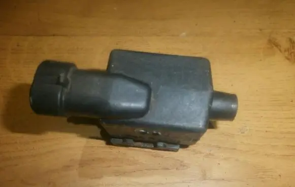 Renault Megane I Turbo solenoid valve