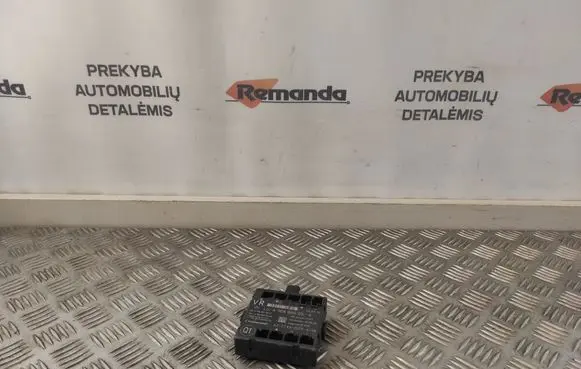 Mercedes-Benz A W176 Door control unit/module A1669000518