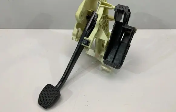 BMW 5 F10 F11 Pedal assembly 6789740