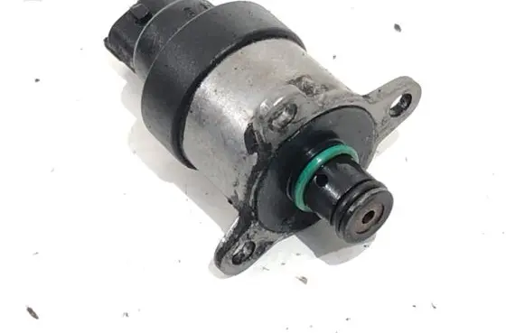 Ford Focus C-MAX Fuel pressure regulator 0928400575
