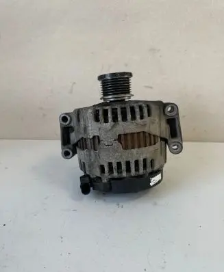 Mercedes-Benz CLS C219 Generator/alternator A0131547002