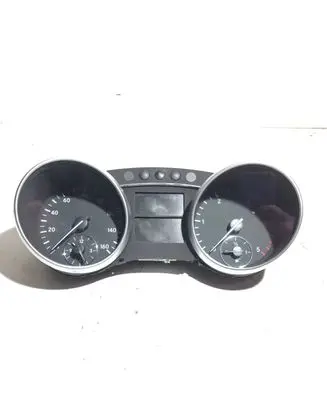 Mercedes-Benz GL X164 Speedometer (instrument cluster) A1645409047 005225 A2C53240810