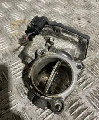 BMW 3 E90 E91 Engine shut-off valve 7810752 10378517 04279