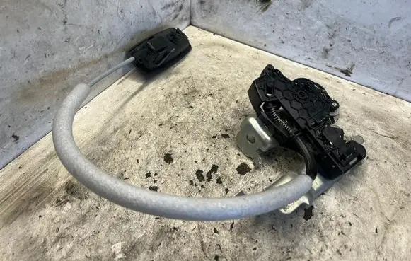 Renault Laguna III Seat back rest control lever/handle 883910001R