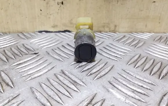 Audi A6 S6 C5 4B Parking PDC sensor 4B0919275D
