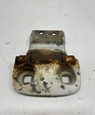 Peugeot Boxer Loading door lower hinge B98648