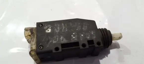 Saab 900 Central locking motor 