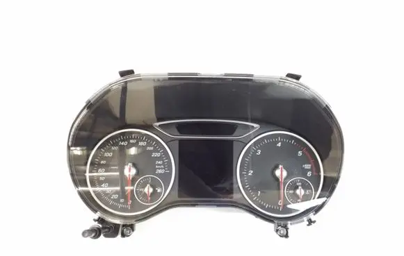 Mercedes-Benz B W246 W242 Speedometer (instrument cluster) A2469009420
