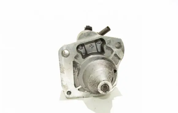 Peugeot 208 Starter motor 9671530880