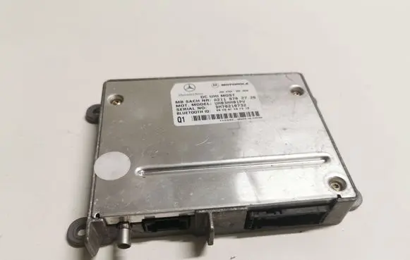 Mercedes-Benz E W211 Bluetooth control unit module A2118702726