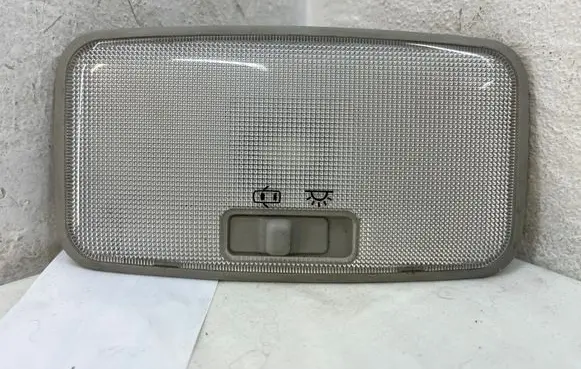 Toyota Prius (XW30) Rear seat light 50602