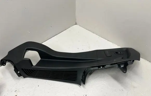 BMW 2 F46 Trunk/boot side trim panel 7327009