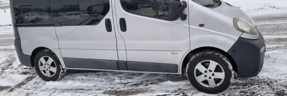 Opel Vivaro Front piece kit brak