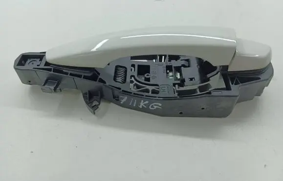 Opel Mokka B Rear door exterior handle 242729