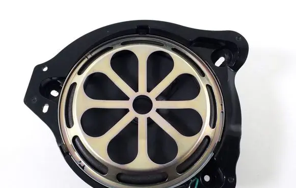 Mercedes-Benz EQC Front door speaker A2058201400