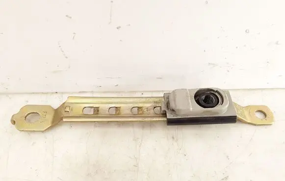 Mitsubishi Pajero Seat belt adjustment motor F7646 10201