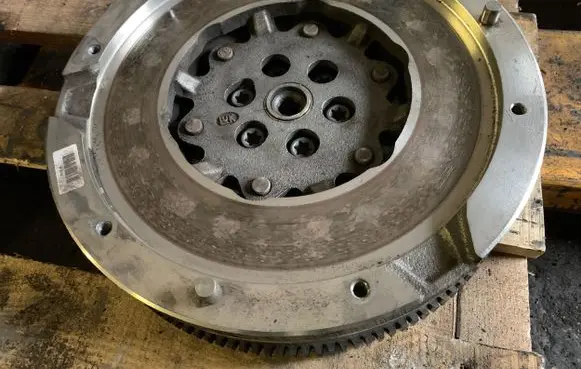 BMW 1 F20 F21 Flywheel 7621180