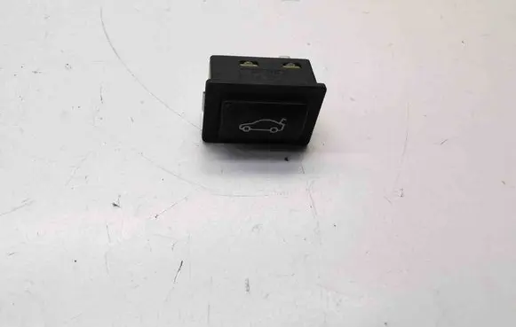 BMW 5 E60 E61 Tailgate opening switch 6921846