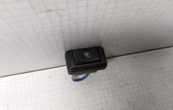 Volkswagen Transporter - Caravelle T4 Electric window control switch