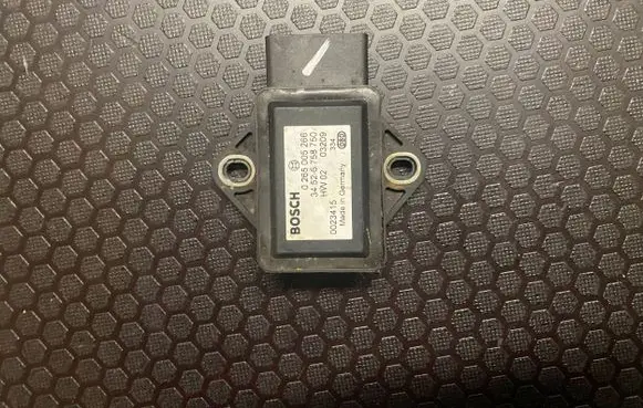 BMW 5 E60 E61 ESP acceleration yaw rate sensor 34526758750 0265005266