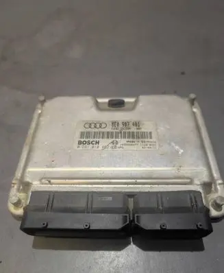 Audi A4 S4 B6 8E 8H Engine control unit/module 8E0907401 0281010492