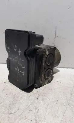 KIA Sportage ABS Pump 589200Z200