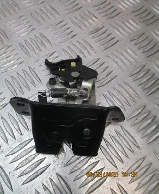Hyundai i10 Tailgate exterior lock 